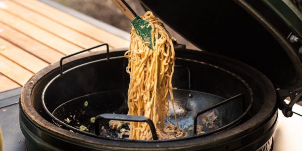 FETTUCCINE TARTUFO A LA MIORI AUF DEM BIG GREEN EGG ZUBEREITET